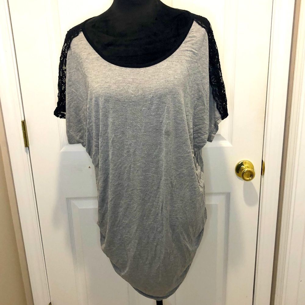 Torrid gray top with black lace
